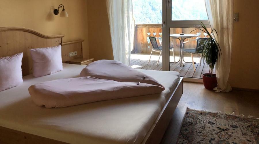 Terra Rossa Hotel Fiss Buitenkant foto