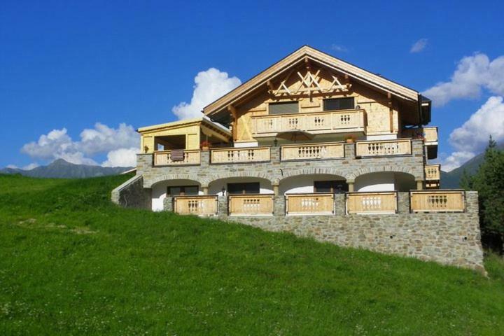 Terra Rossa Hotel Fiss Buitenkant foto
